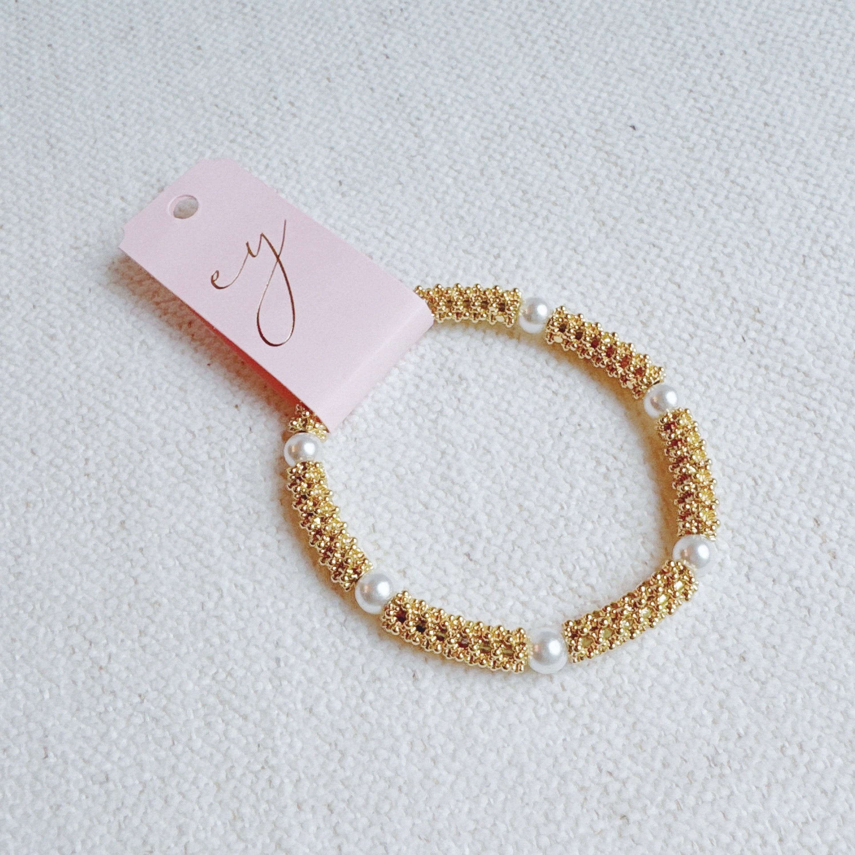 Chris Pearl Stretch Bracelet
