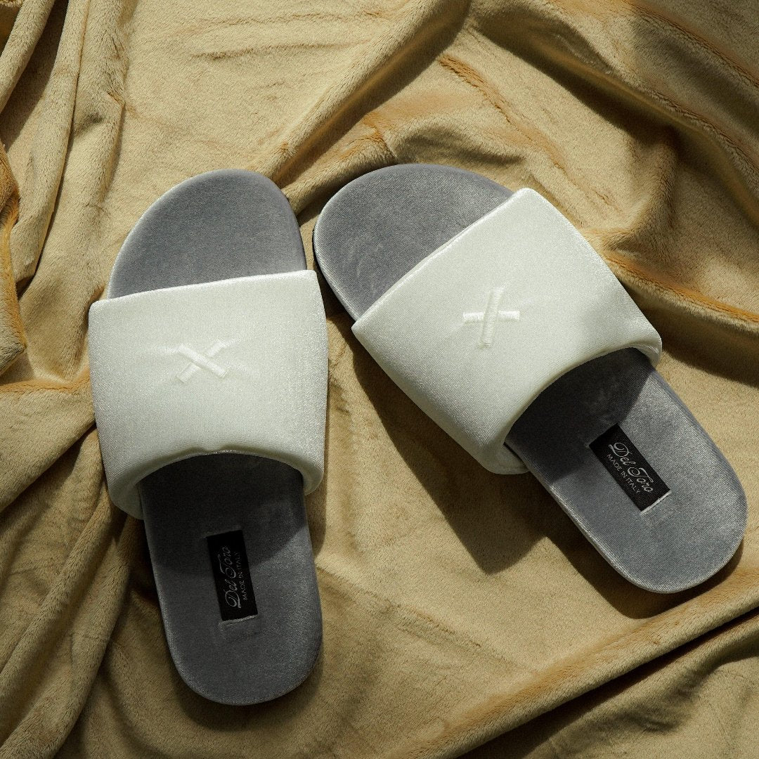 Women's Grigio & Cream Velvet House Slide Del Toro Shoes