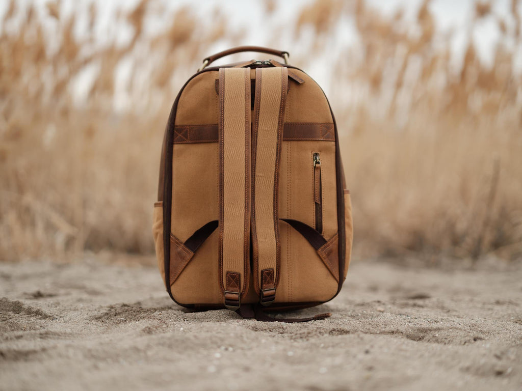 25L Traveler Canvas Backpack Kodiak Leather