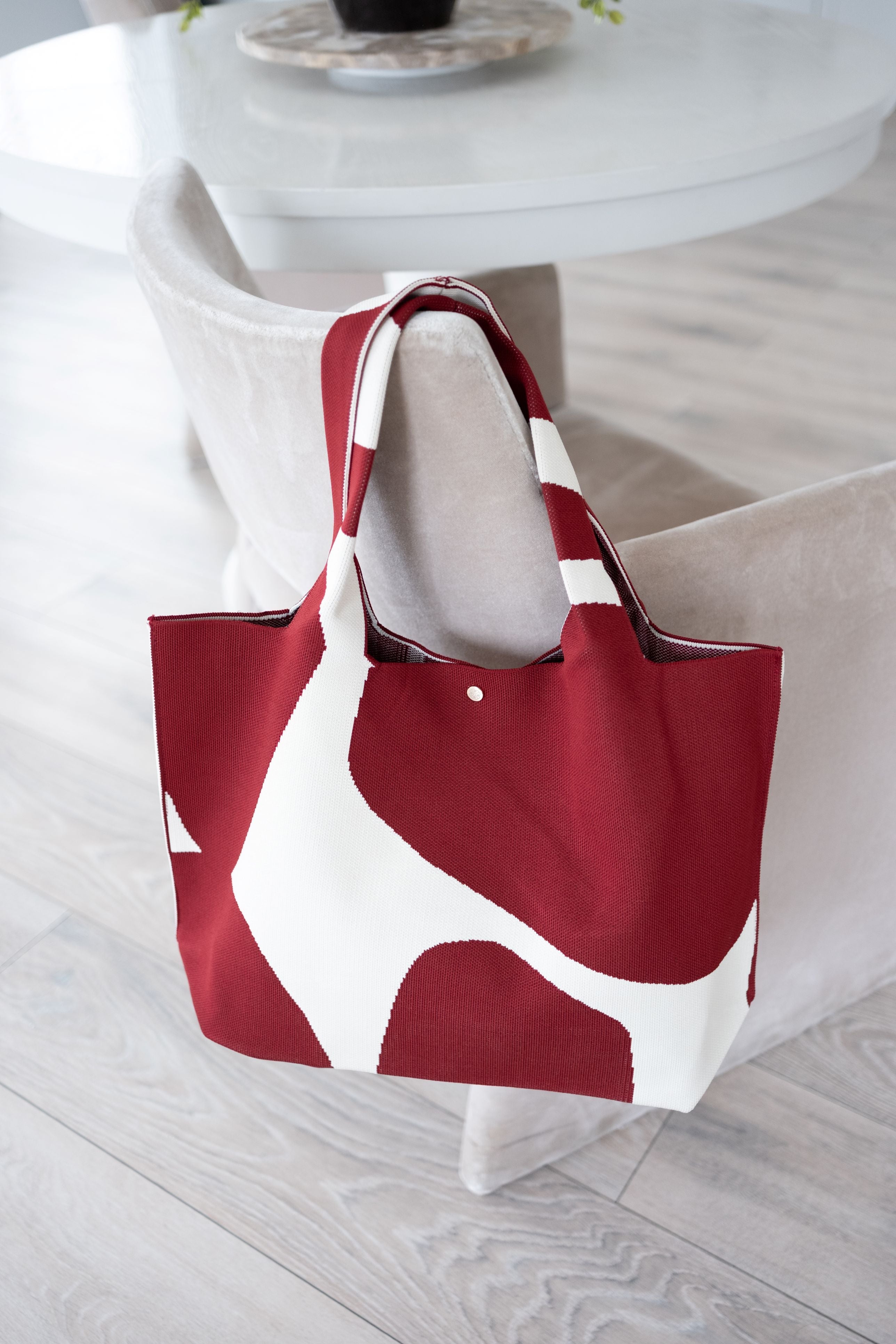 MOOdy Red Blend Signature Tote A Bag Concept