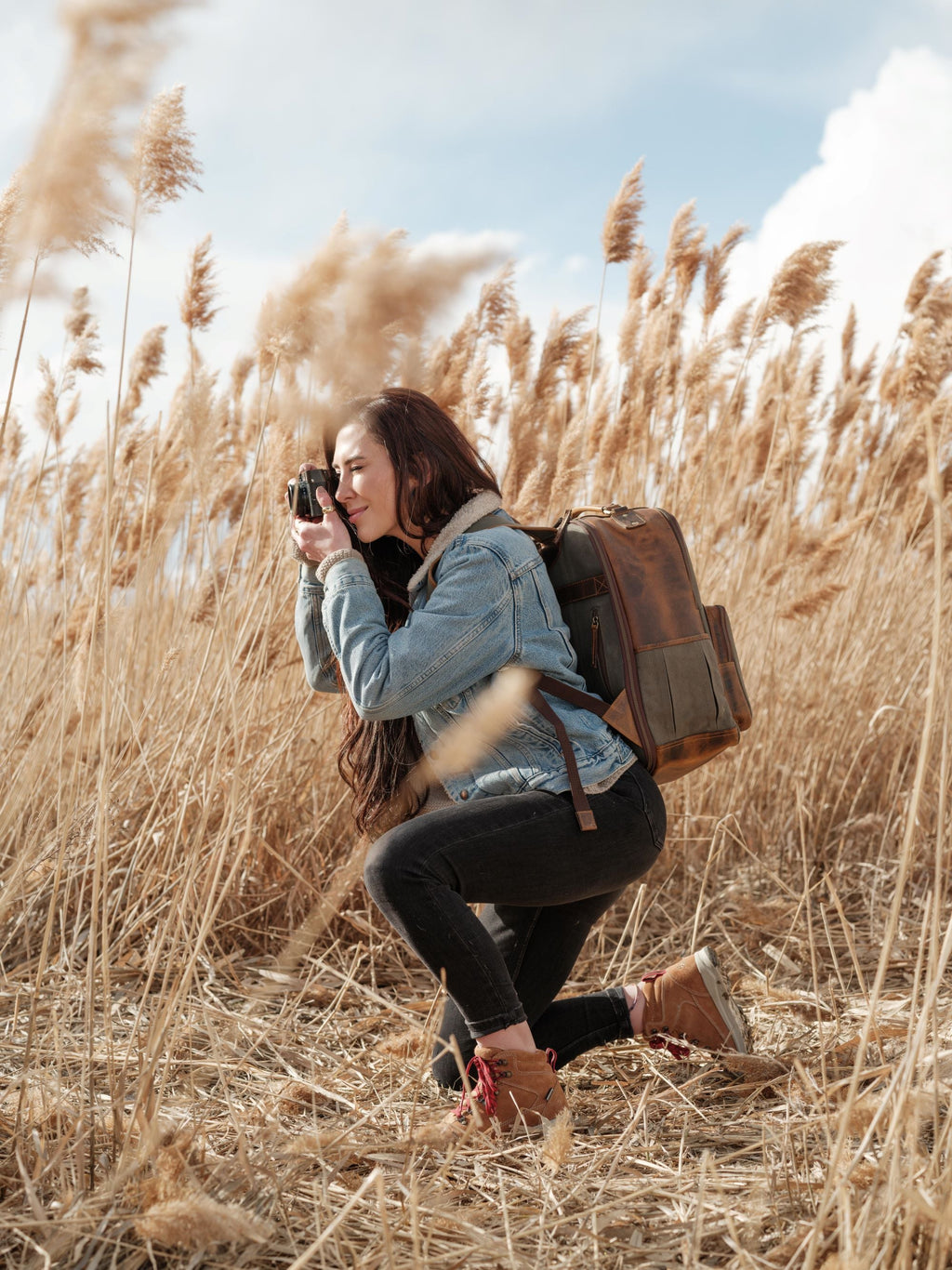 25L Traveler Canvas Backpack Kodiak Leather