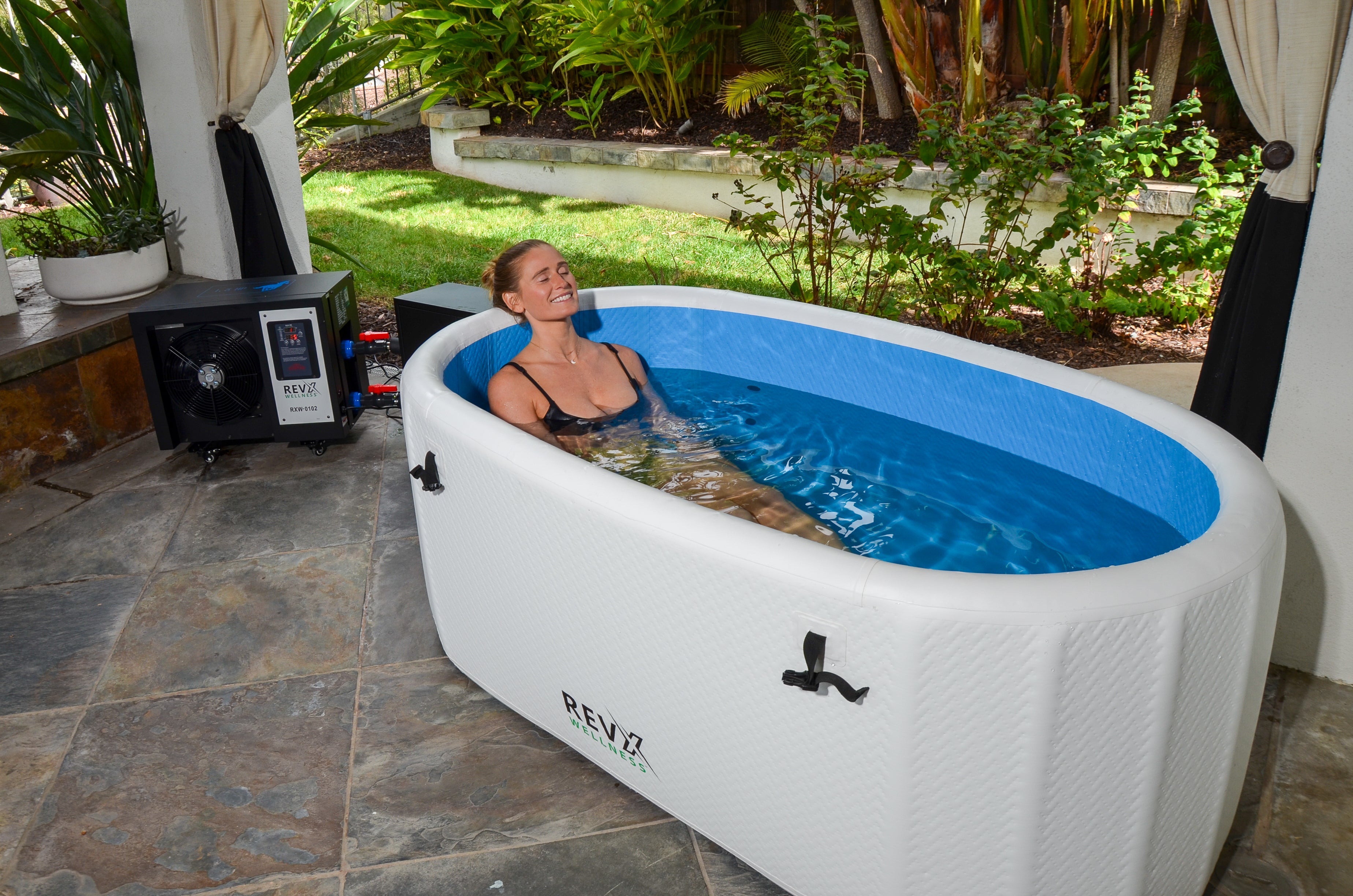 RevX Inflatable Tub Deluxe RevX Wellness