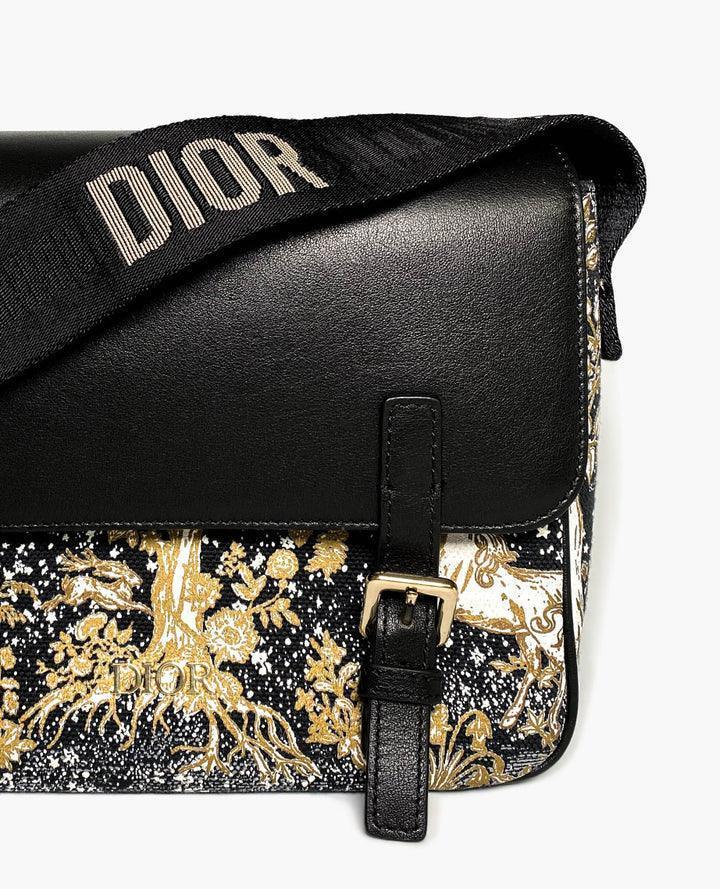 Dior Messenger Bag Regular  Dior Messenger Bag Black calfskin, cotton canvas and linen with gold Magica print Banlieue91