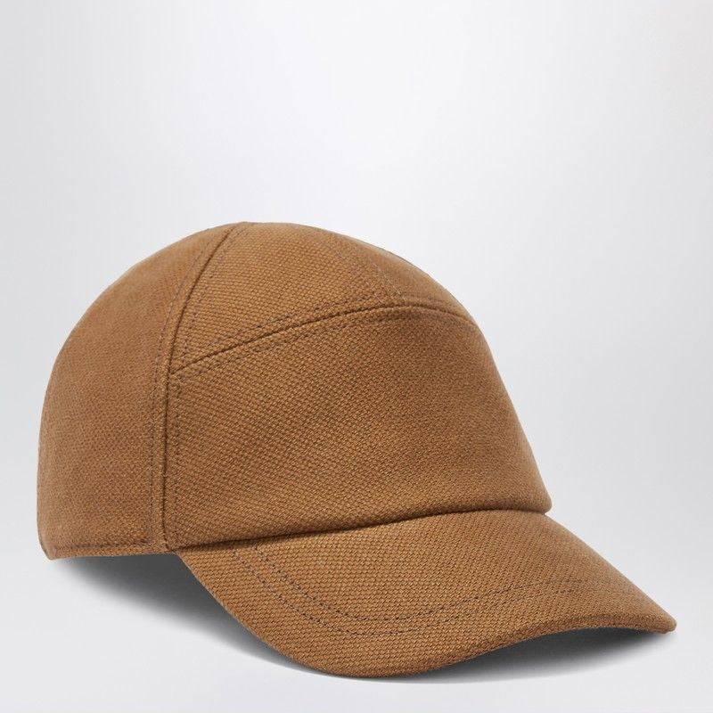 1989 STUDIO Classic Adjustable Cotton Baseball Cap with Velcro Strap and Leather Detailing