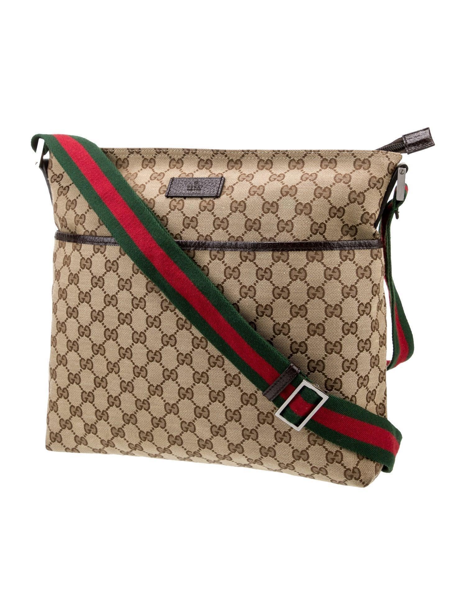 Gucci GG Canvas Messenger Bag Banlieue91