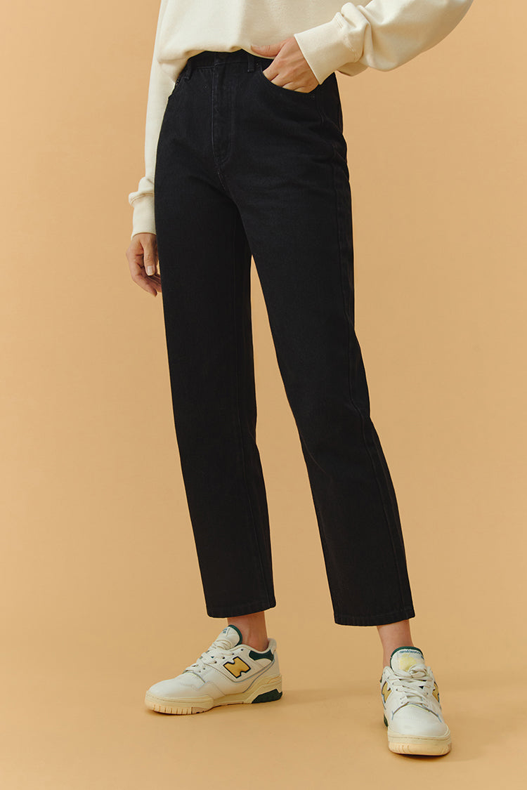 Chelsea High Rise Straight Crop Jeans HJ005
