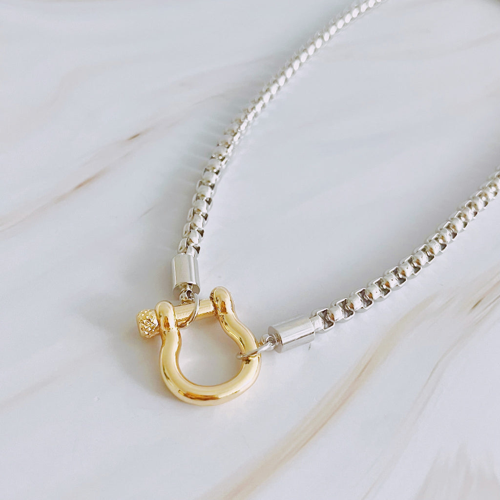 Luxe Pendant Box Chain Necklace Ellisonyoung.com