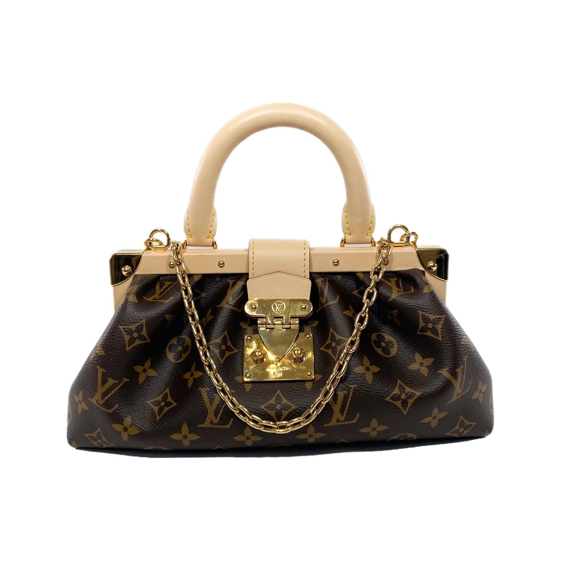 Louis Vuitton Monogram Clutch Banlieue91