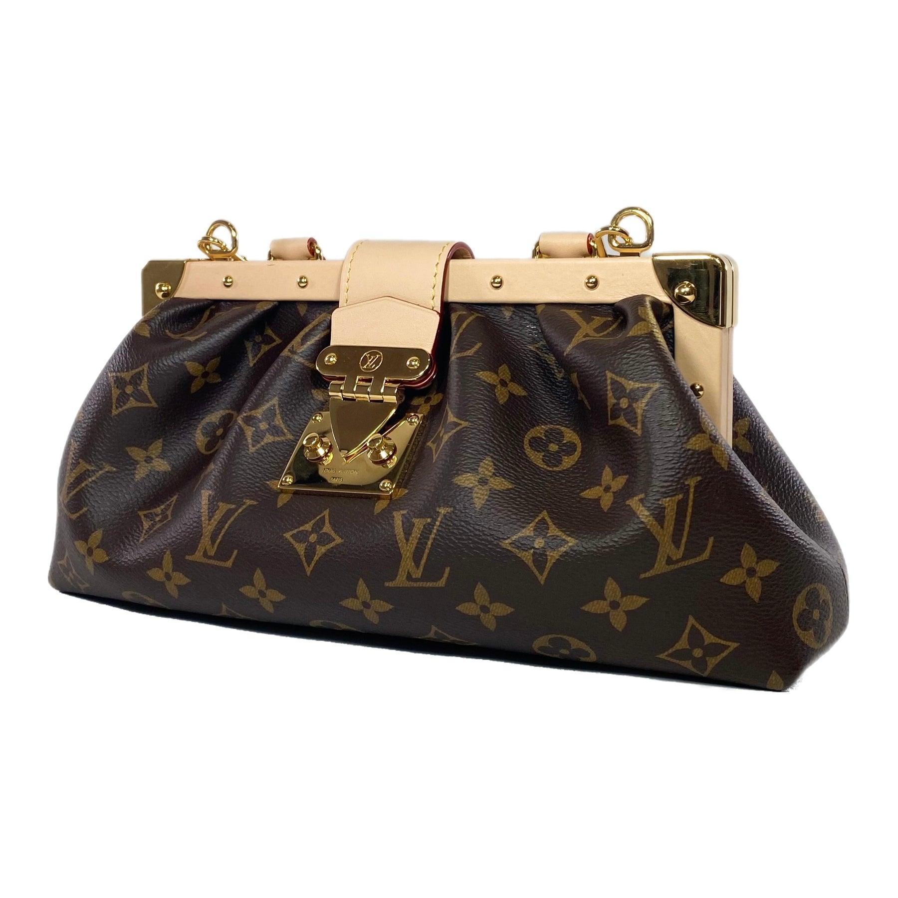 Louis Vuitton Monogram Clutch Banlieue91