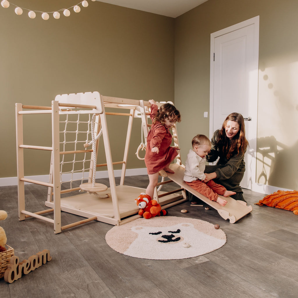 Indoor Jungle Gym woodandhearts