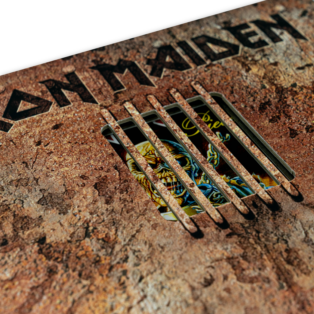 Iron Maiden: Piece Of Mind - Deluxe Edition Z2 Comics