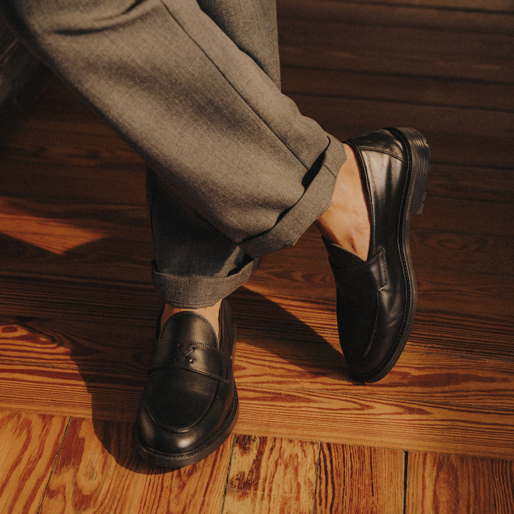 Men's Black Leather Lug Centesimo Del Toro Shoes