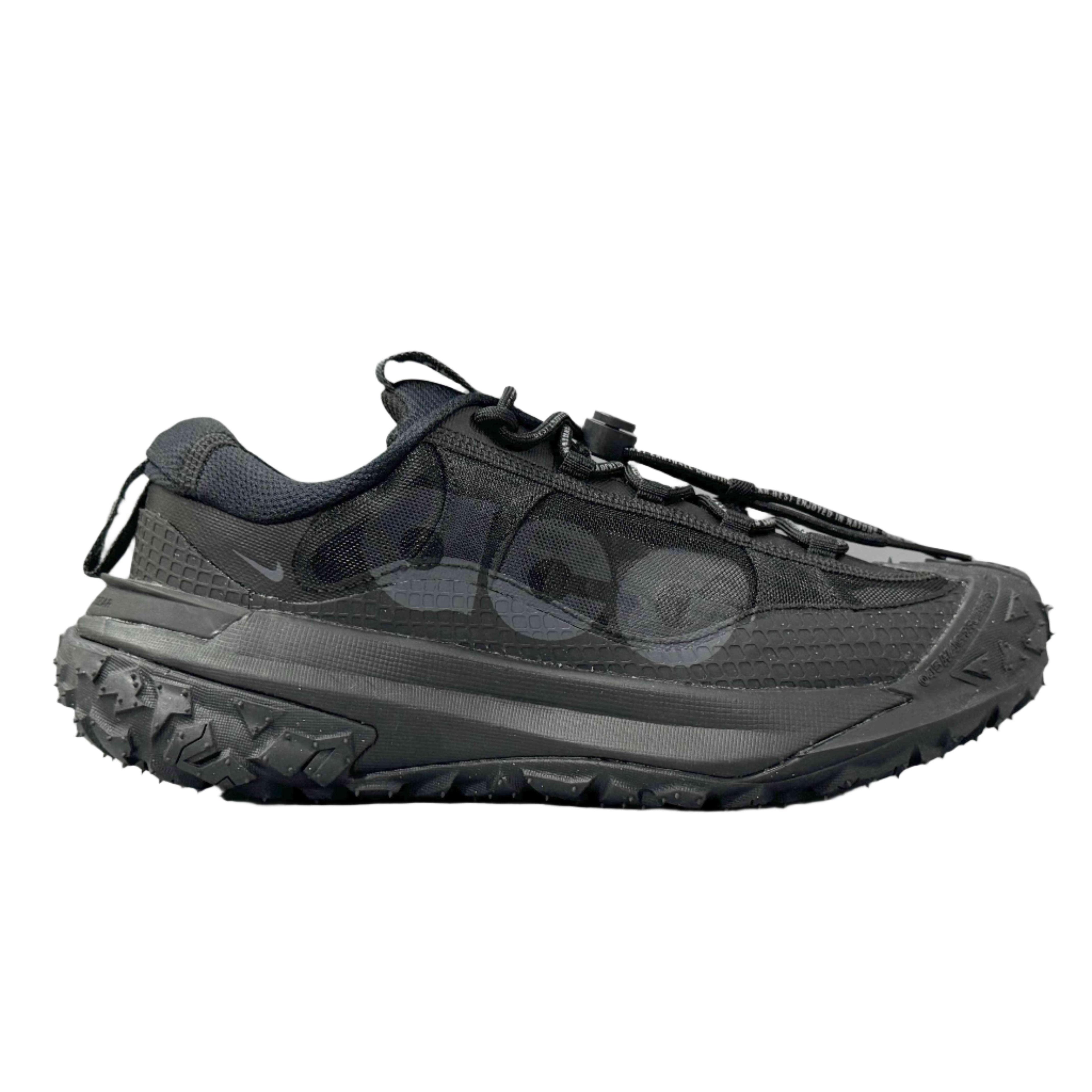 Nike ACG Mountain Fly 2 'Triple Black' Banlieue91