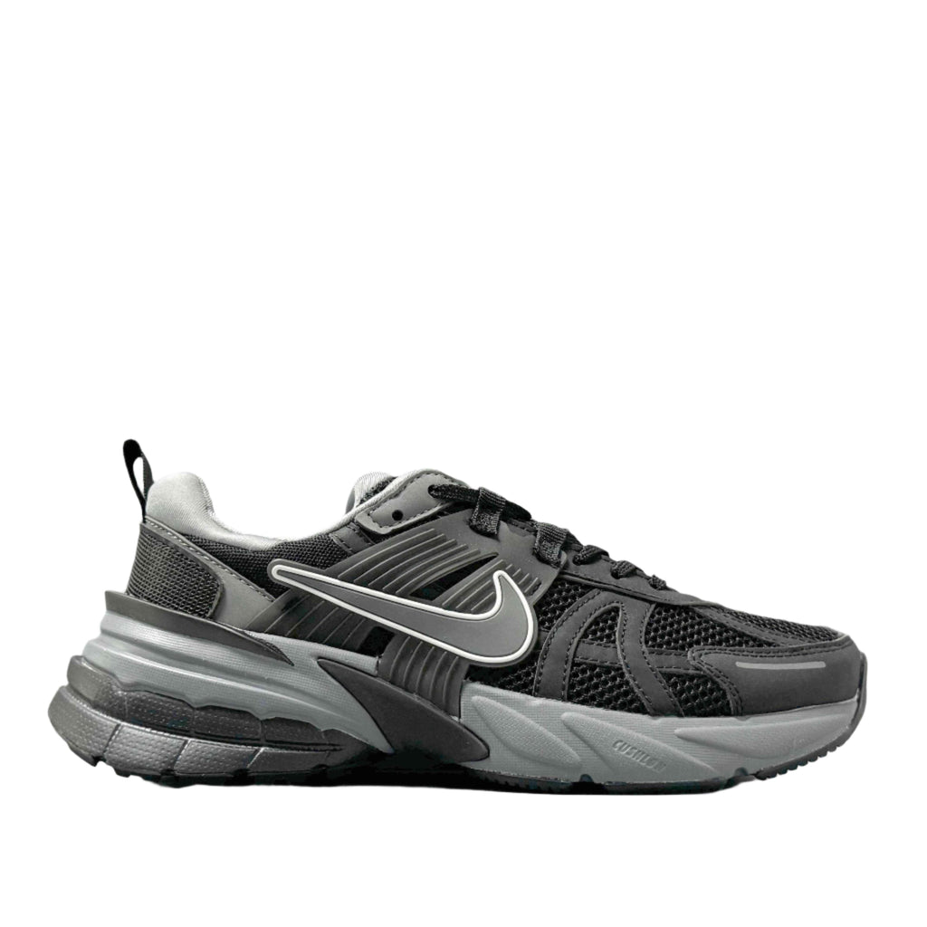 Nike V2K Run 'Black Dark Smoke Grey' Banlieue91