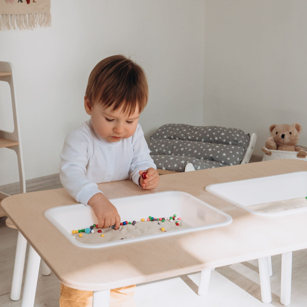Sensory Table woodandhearts