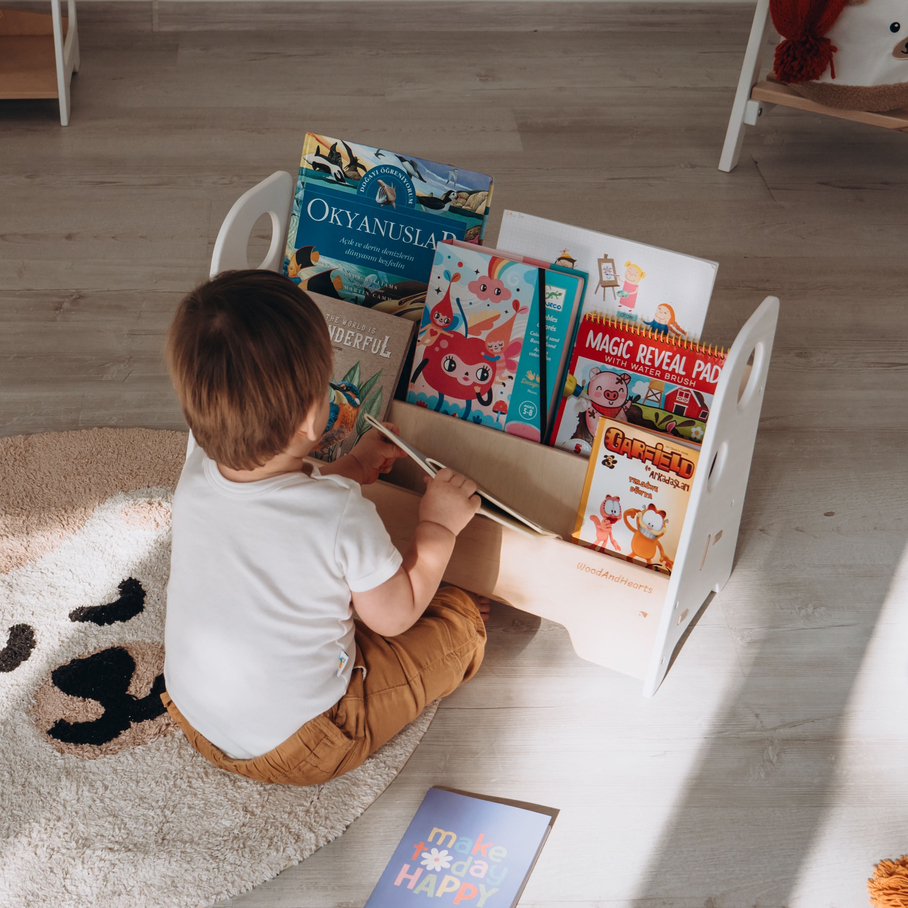 Kids Bookshelf woodandhearts
