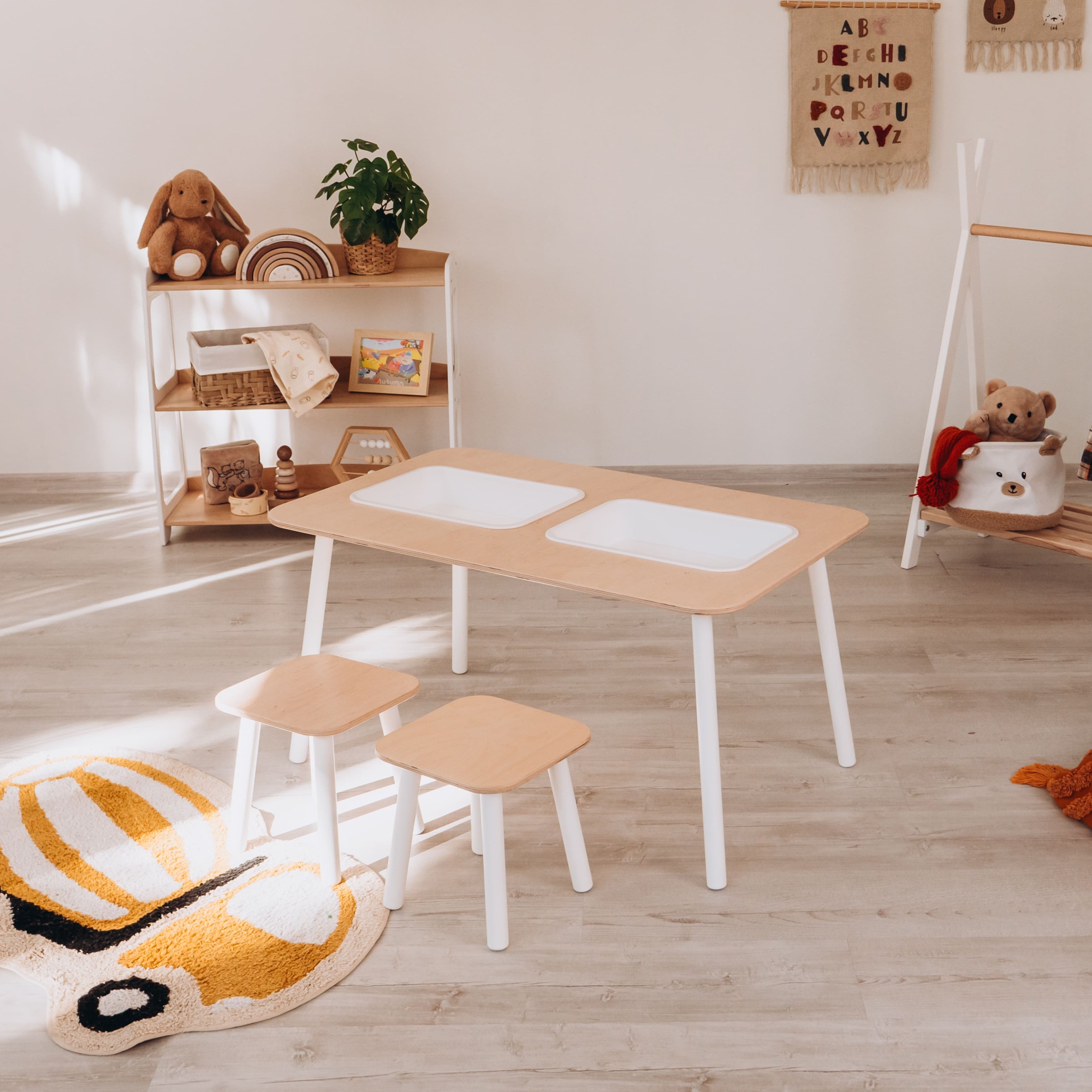 Sensory Table woodandhearts