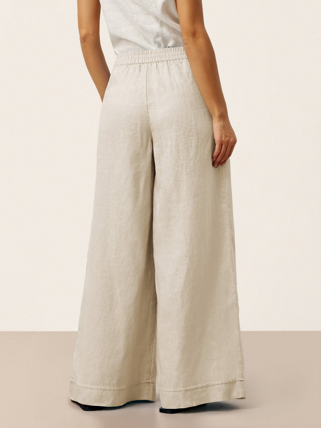 100% Linen Sculpted Pleat Elasticated Back Relaxed Pants VERIDIANA LINTICO