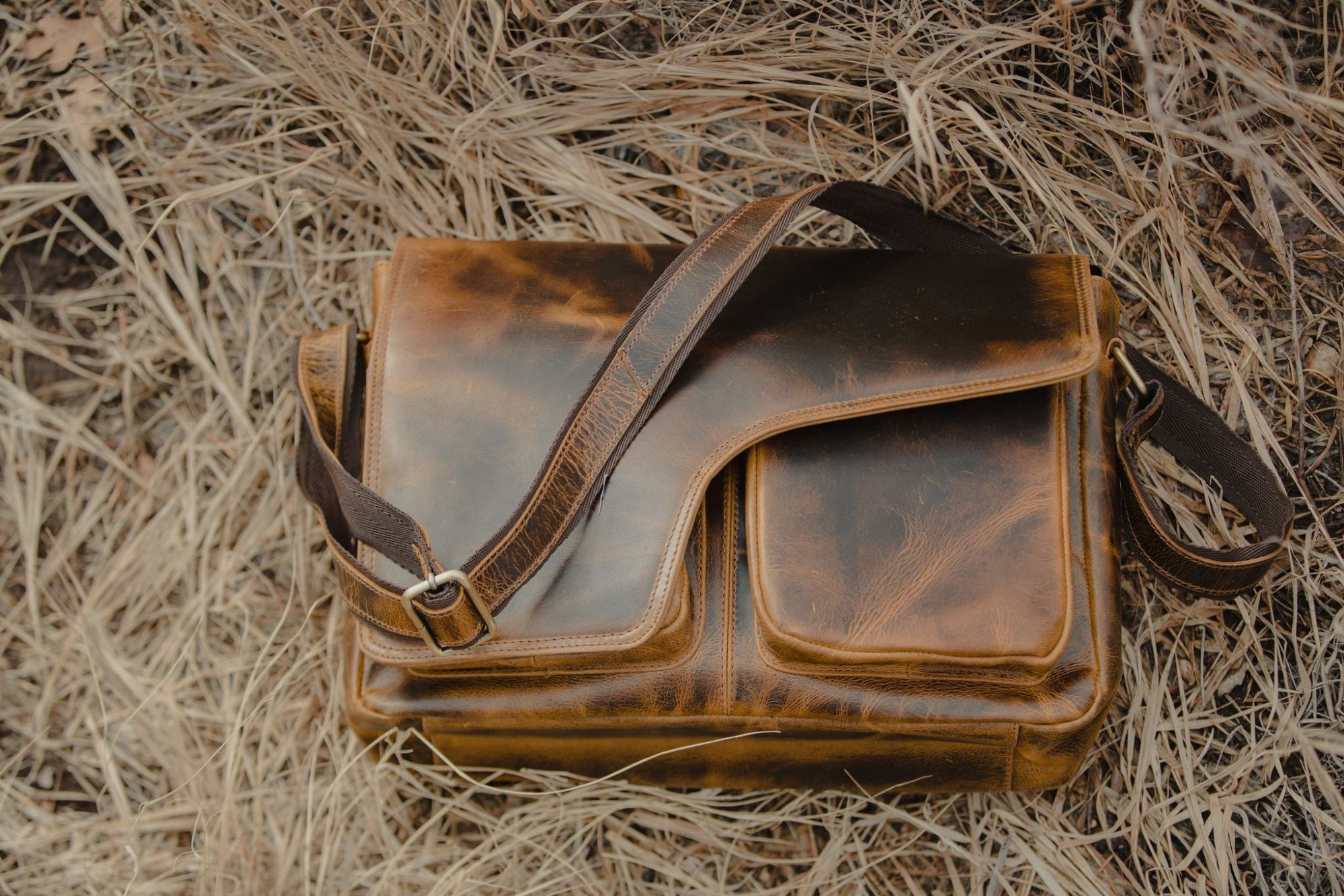 Buffalo Leather Messenger Kodiak Leather