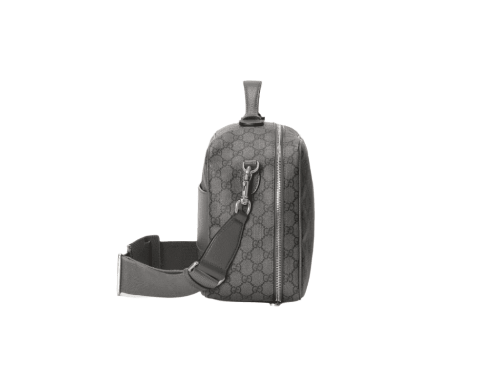 Gucci Savoy toiletry case with Web Banlieue91