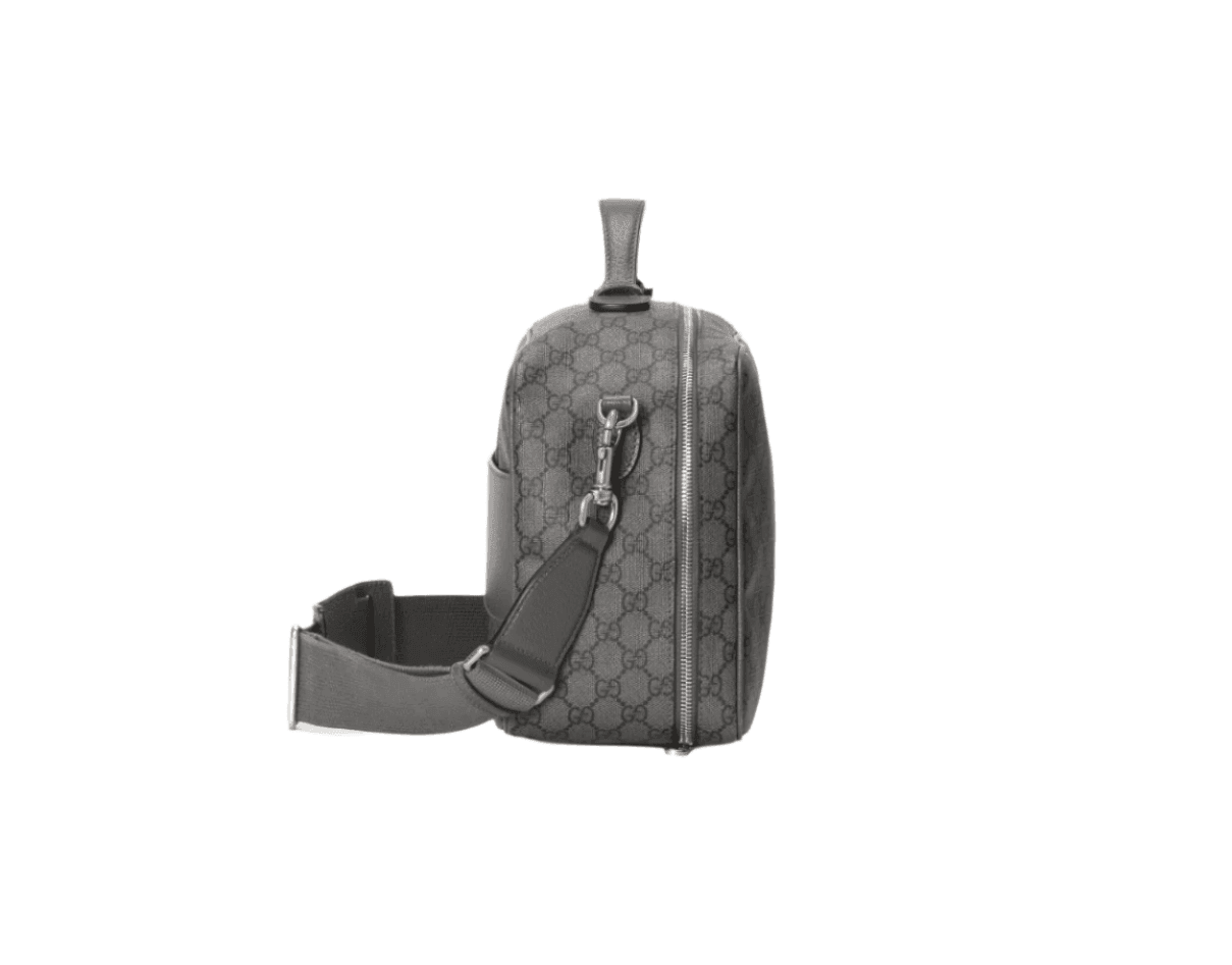 Gucci Savoy toiletry case with Web Banlieue91