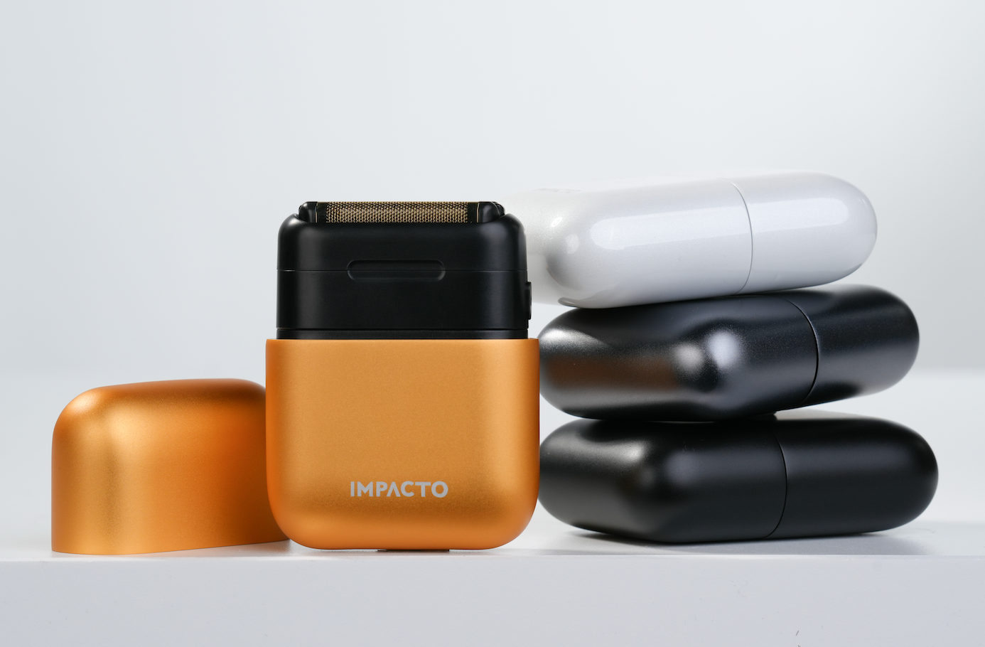 Impacto Micro Wet-Dry Shaver (Black) Cocco Hair Professional