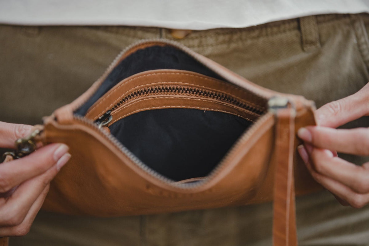 Leather Clutch Kodiak Leather