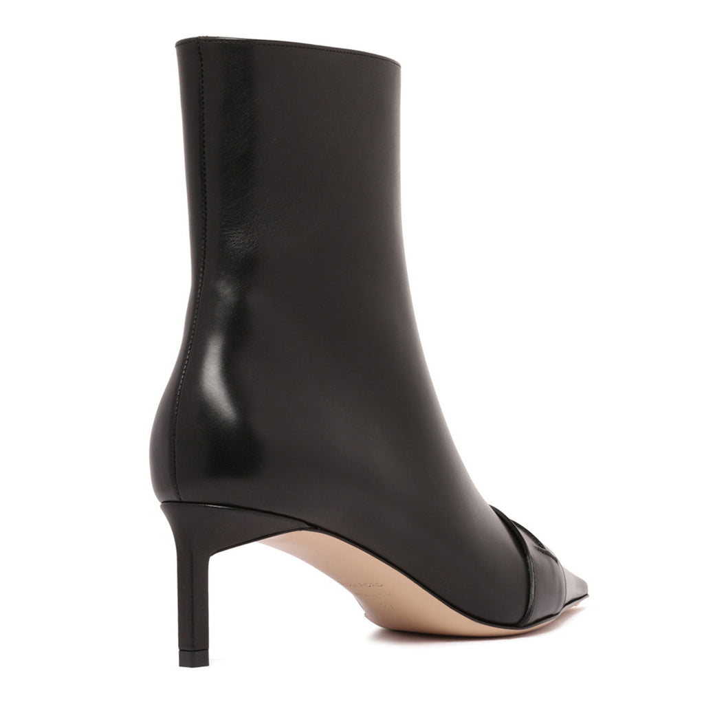 TOM FORD Sophisticated Leather Boots for Women