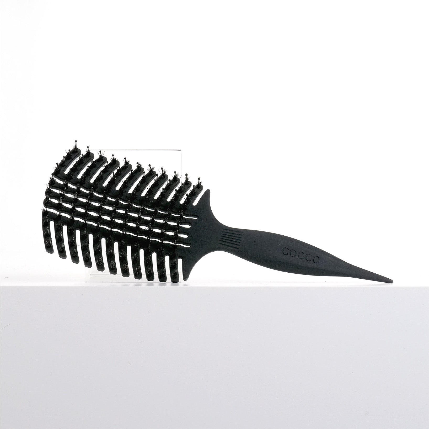 COCCO® Aura Vent Boar Brush (Black)