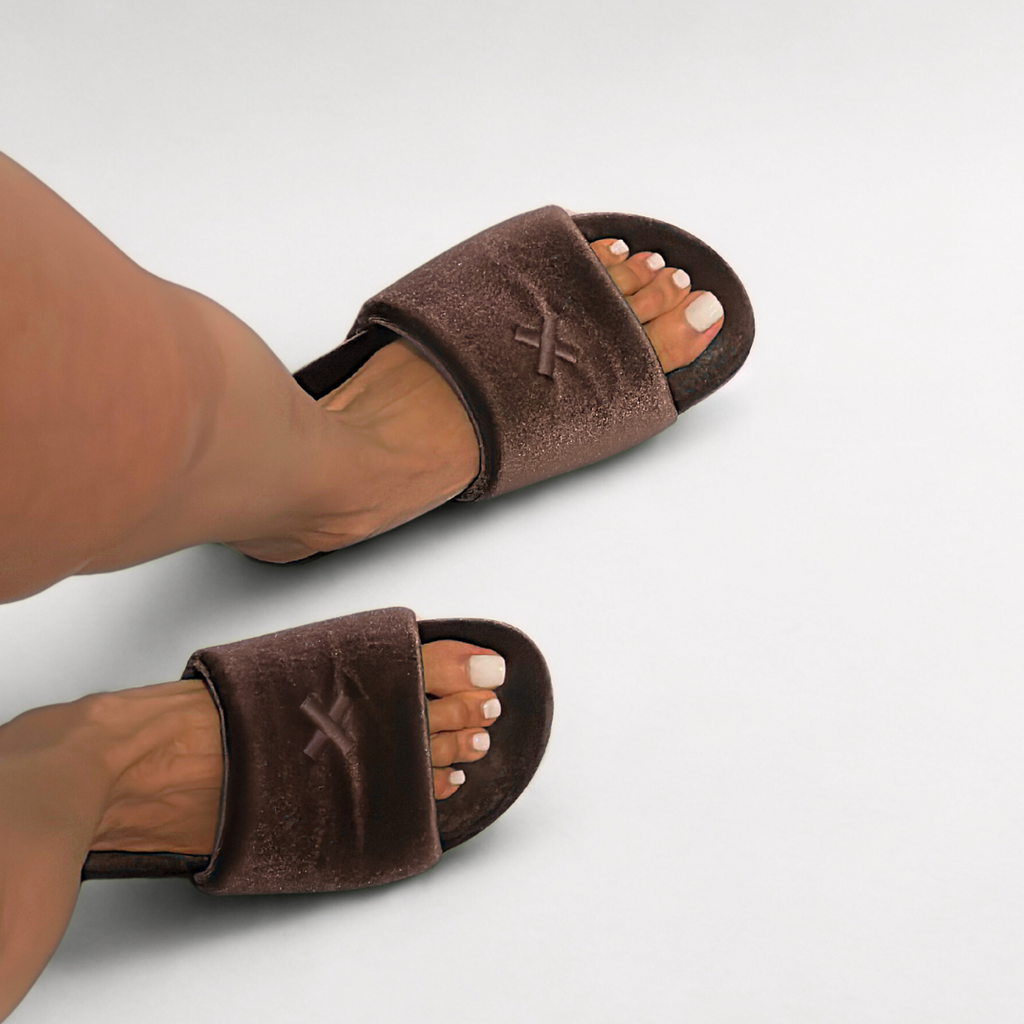 Women's Chocolate Brown Velvet House Slide Del Toro Shoes