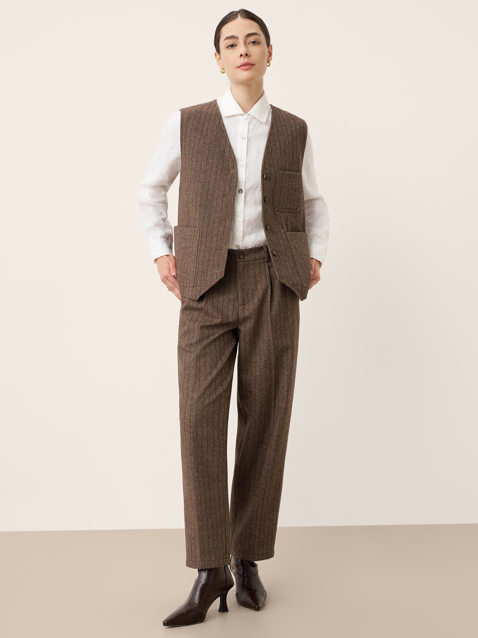 Wool Striped V-Neck Button-Detail Vest ELUNED LINTICO