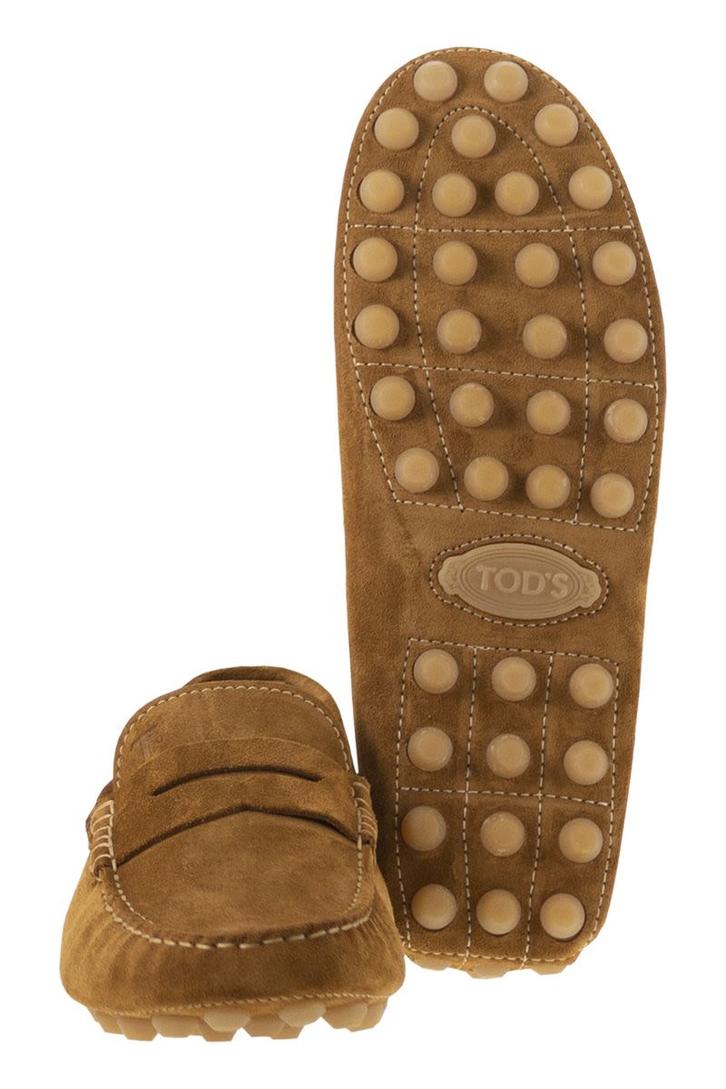 TOD'S Men's Suede Moccasin with Embossed Monogram - 2 cm Heel Banlieue91