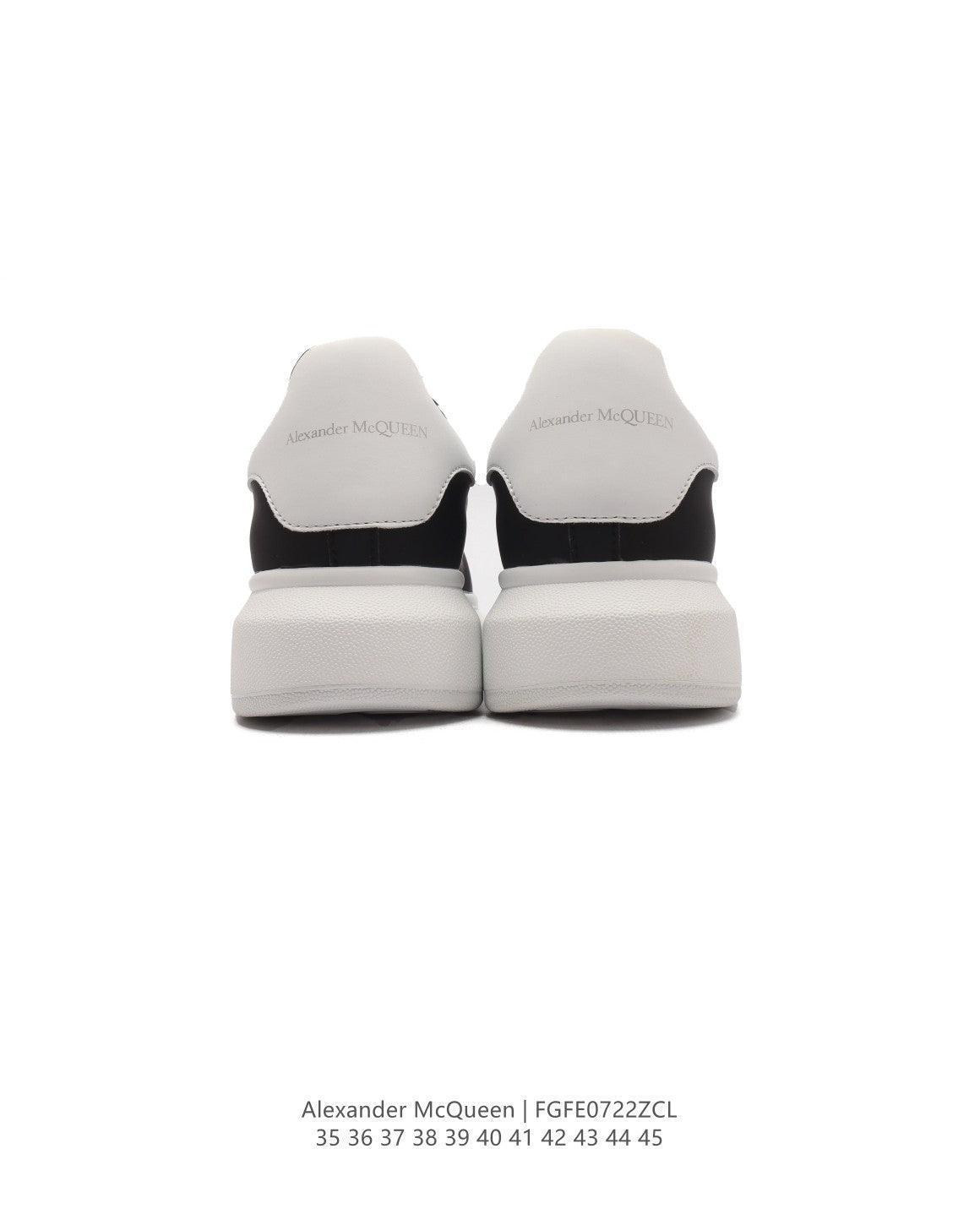 Alexander McQueen Sneakers 'Black/White'