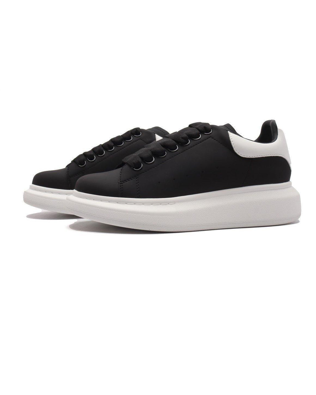 Alexander McQueen Sneakers 'Black/White'