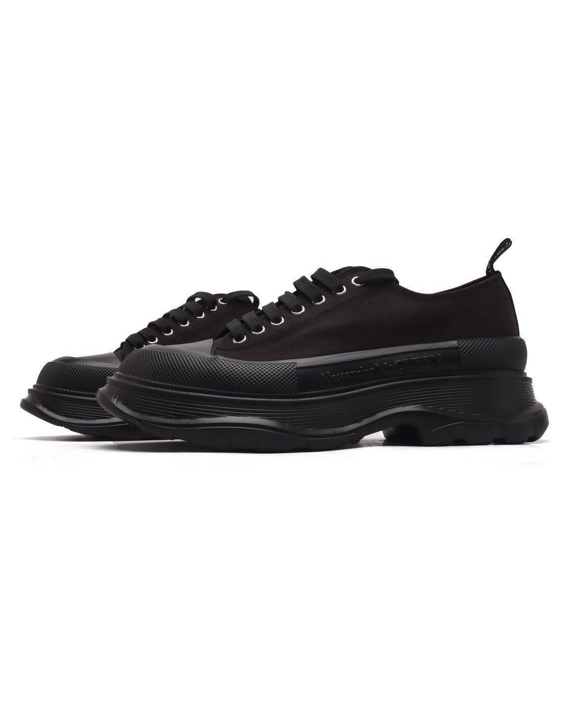 Alexander McQueen Women Tread Slick lace-up Sneakers 'Black'
