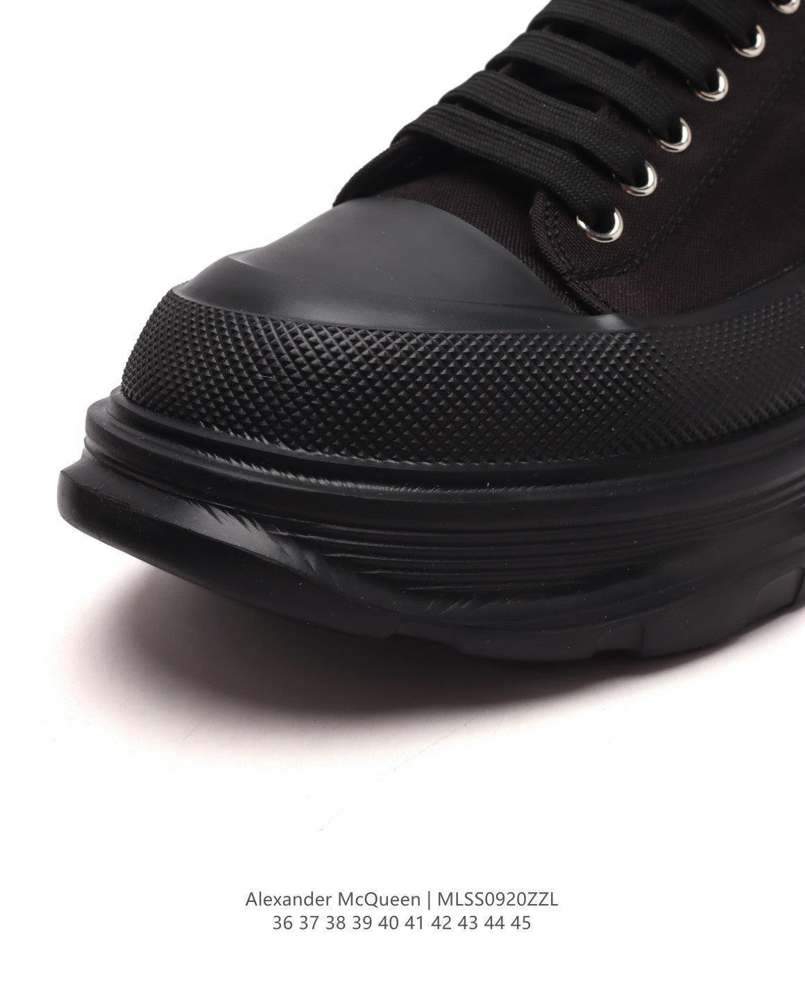 Alexander McQueen Women Tread Slick lace-up Sneakers 'Black'