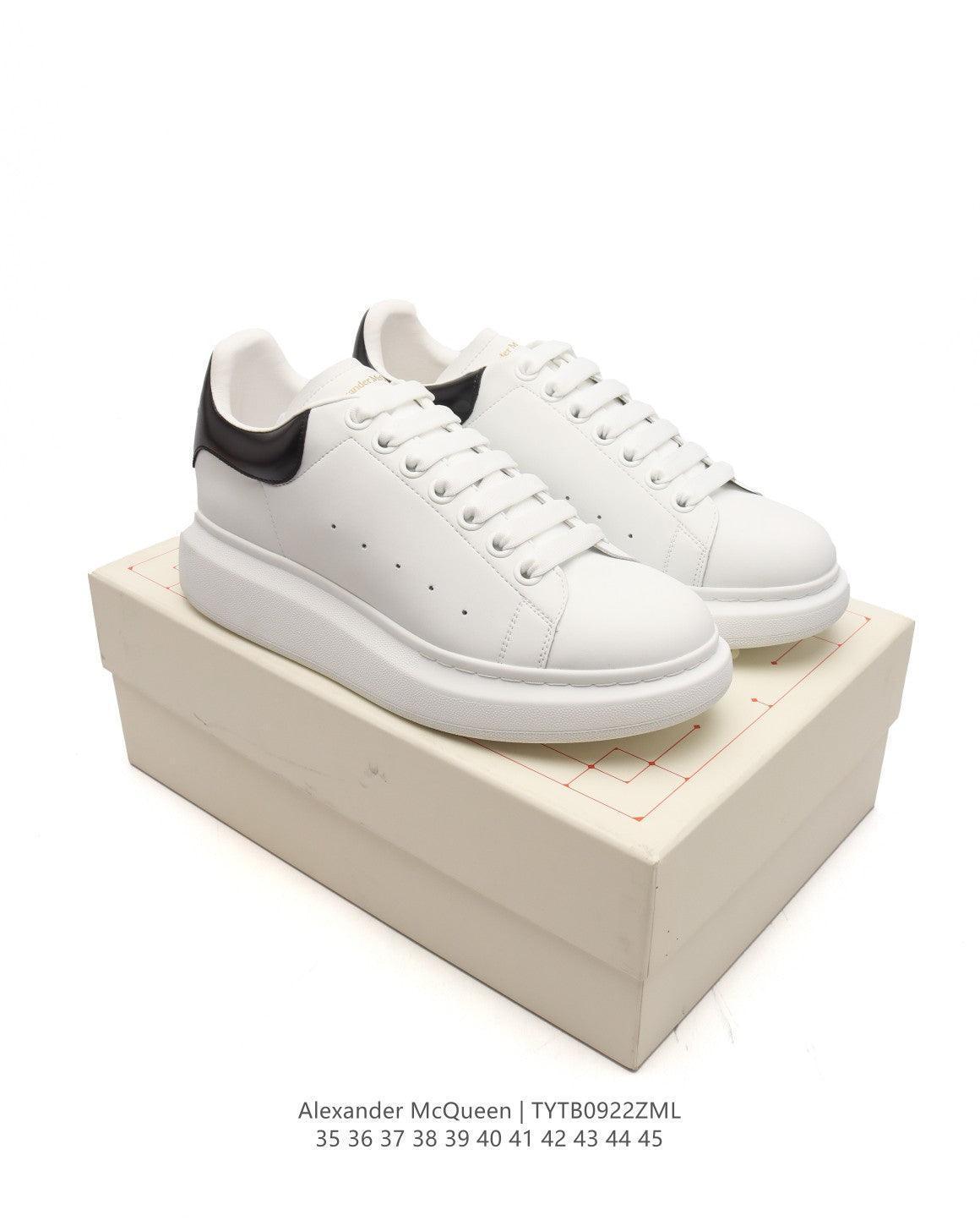 Alexander McQueen 'White & Black' Banlieue91