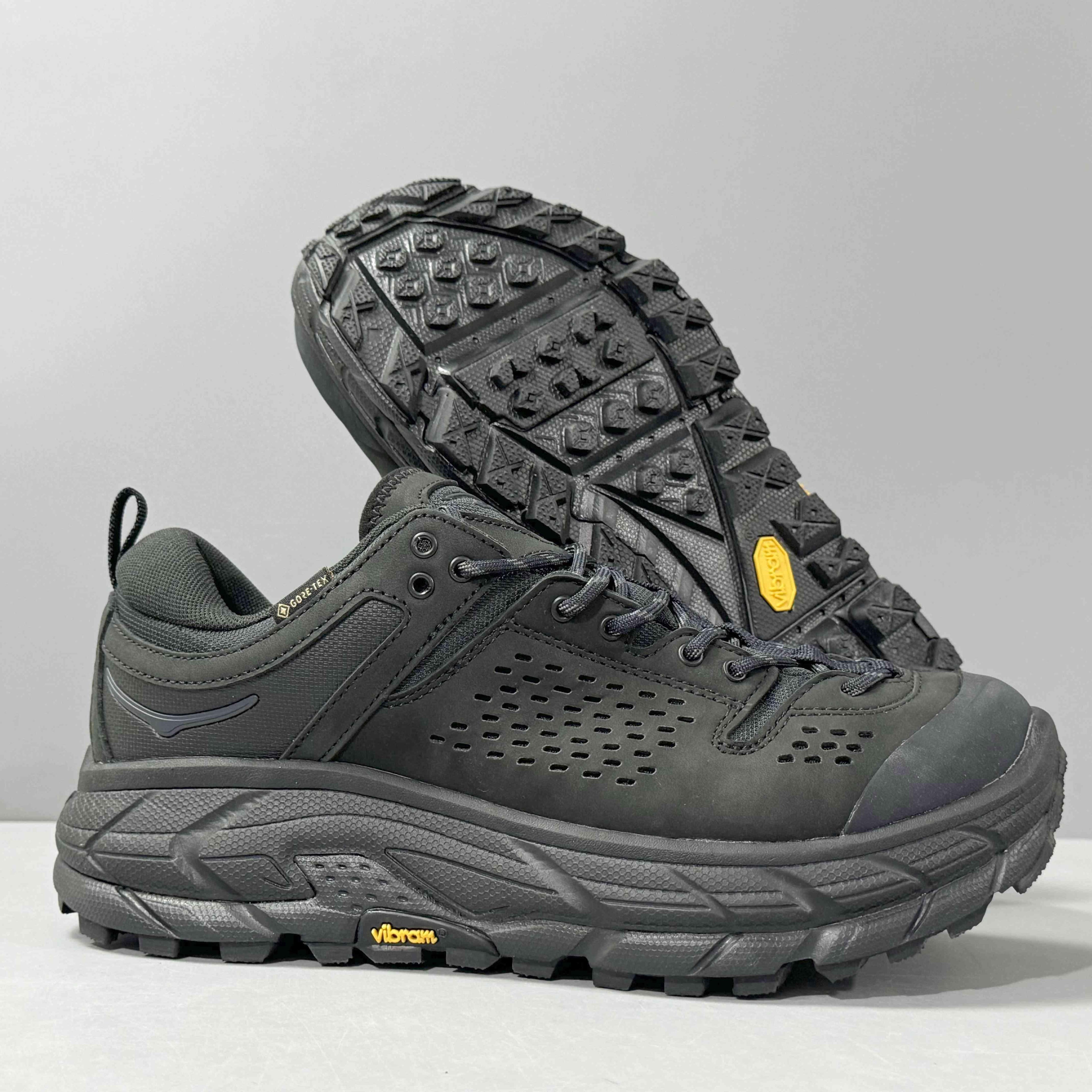Hoka One One Tor Ultra Low 'Black' Banlieue91