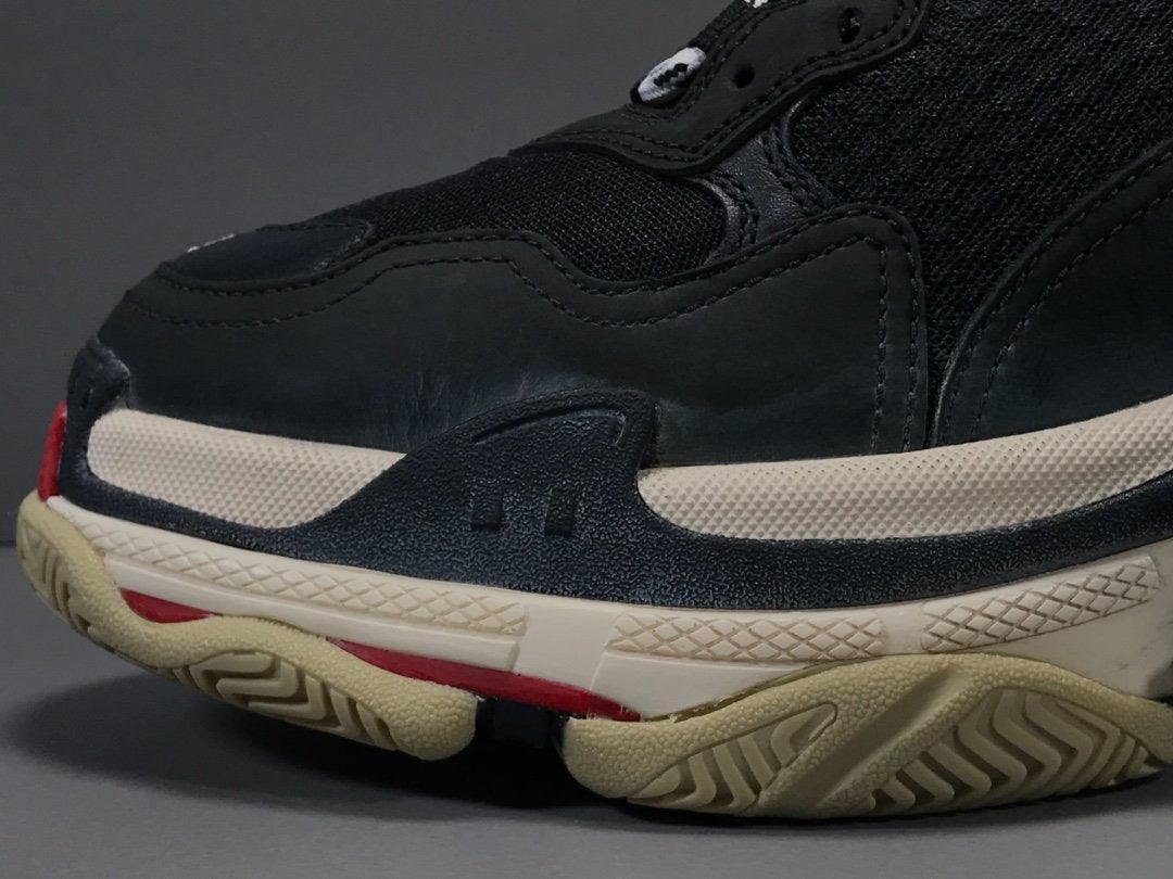 BALENCIAGA TRIPLE S SNEAKER Banlieue91