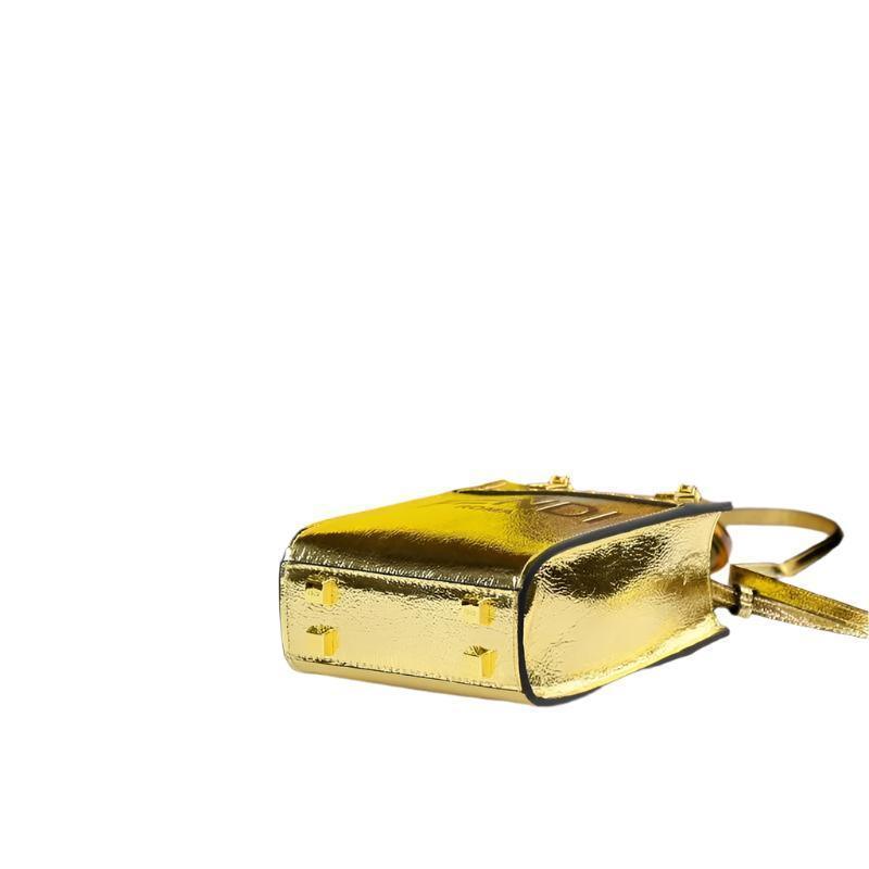 Fendi  Vitello King Plexiglass Logo Embossed Mini Fendi Sunshine Shopper Tote Banlieue91