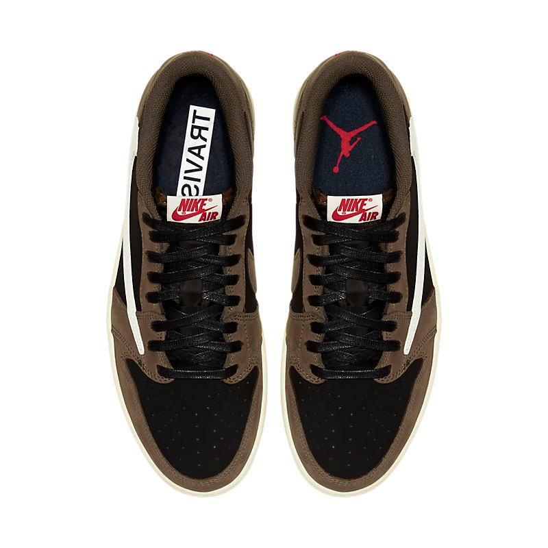 Travis Scott × Nike Air Jordan 1 Low OG Mocha Banlieue91