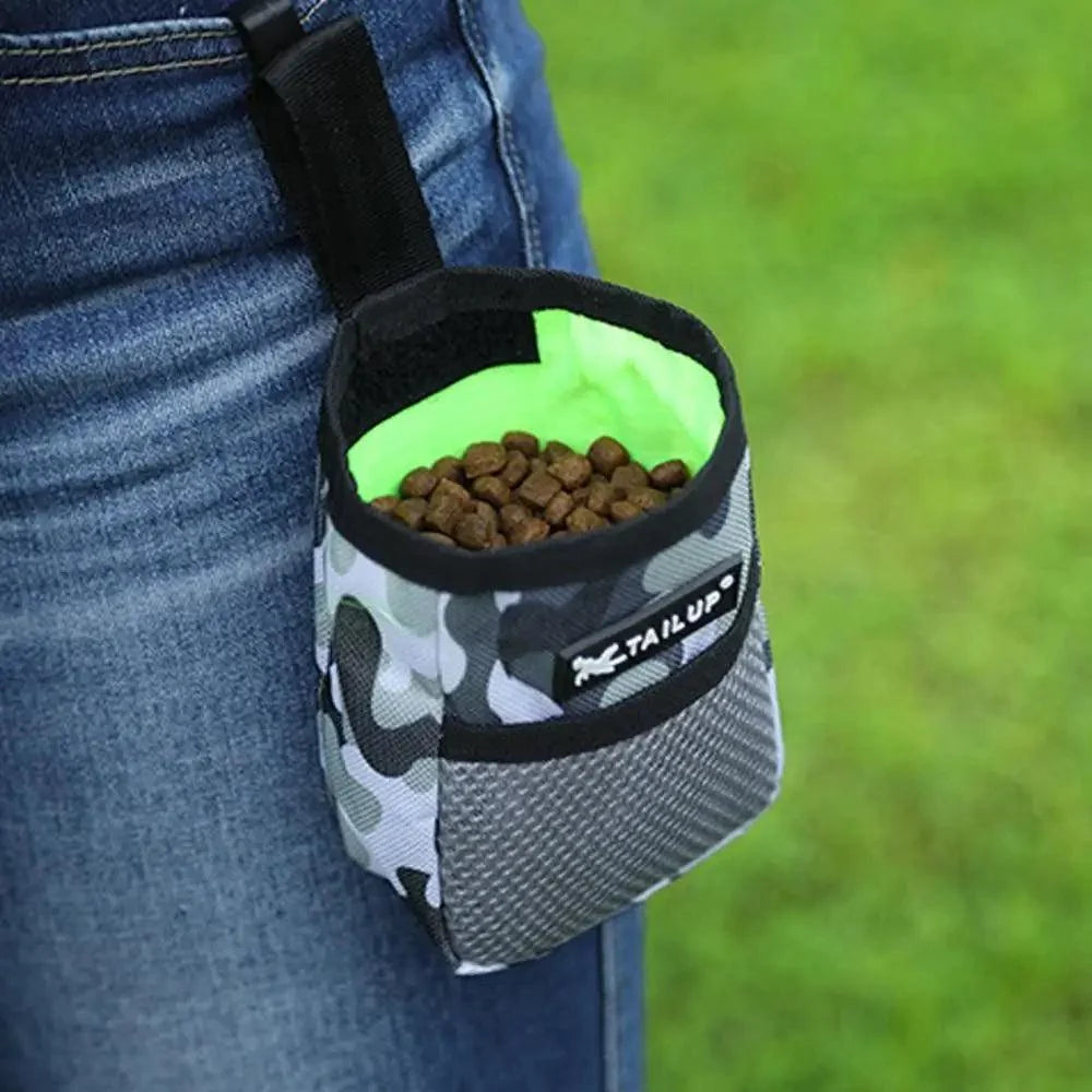 Adjustable Large Capacity Dog Treat Pouch Puppy Snack Waist Bag Durable Puppy Products Waist Bag Pets Cute Food Storage Bags Stevvex