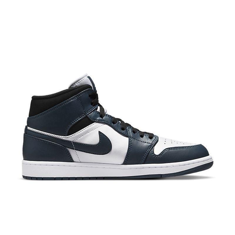 Air Jordan 1 Mid 'Armory Navy' Banlieue91