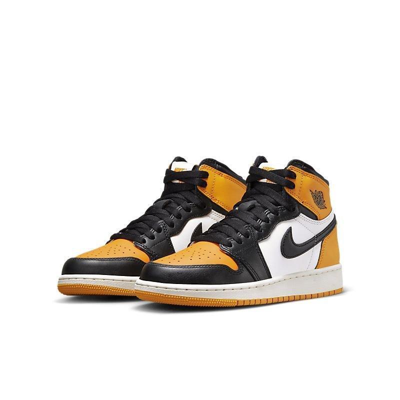 Air Jordan 1 Mid 'Taxi' Banlieue91