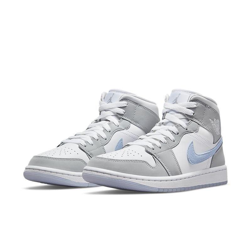 Air Jordan 1 Mid 'Wolf Grey Aluminum' Banlieue91