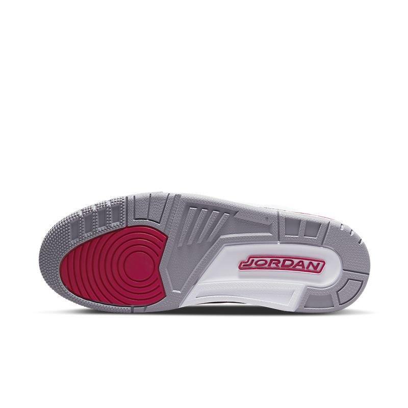 Air Jordan 3 Retro 'Cardinal Red' Banlieue91