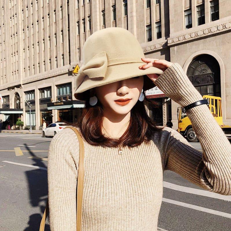 Autumn Winter Polyester Flat Top Hat For Women's Luxury Wide Fedora Hat Jazz Cap Classic Wide Hat Women Comfortable Elegant Hat For Summer Classic Design Stevvex