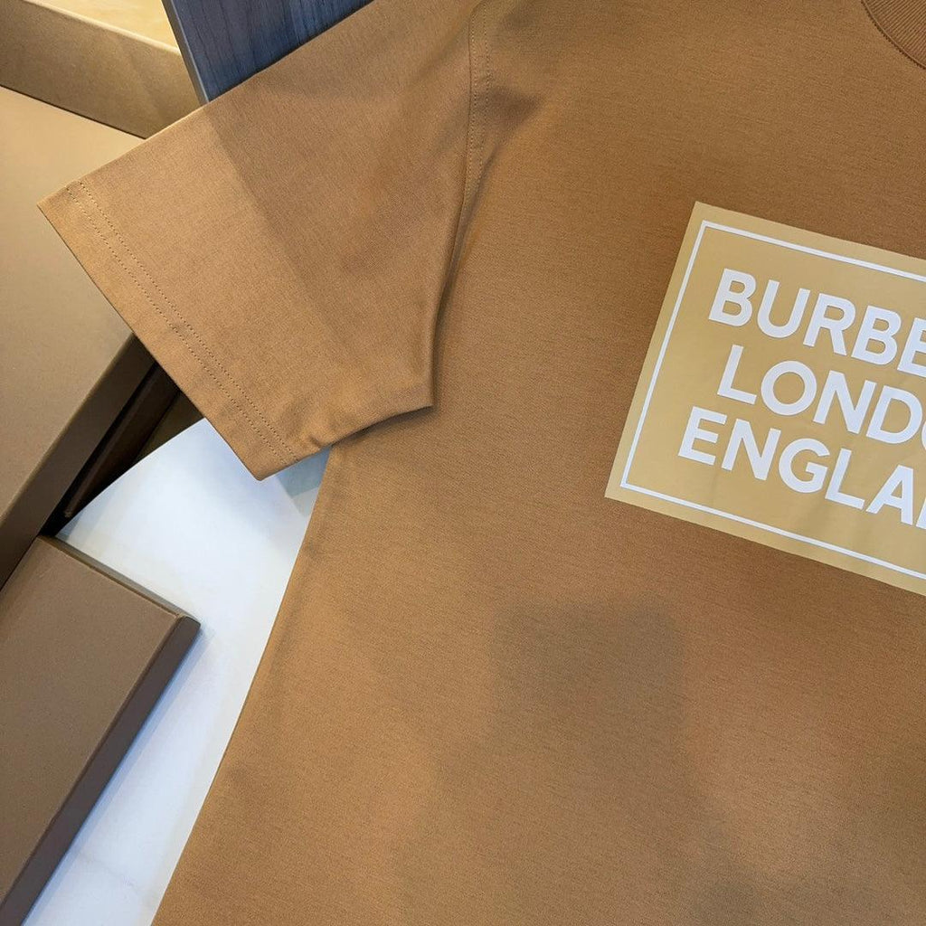Burberry Brown & Beige T-Shirt Without Collar Banlieue91