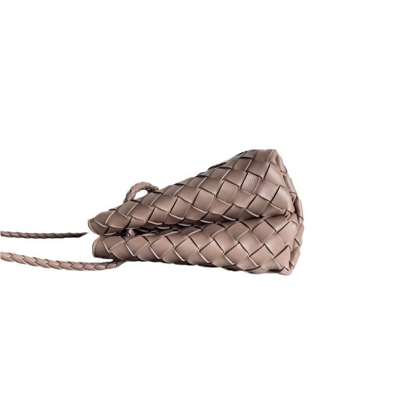 Bottega Veneta Bottega Veneta Andiamo East/West Small Tote Bag Banlieue91