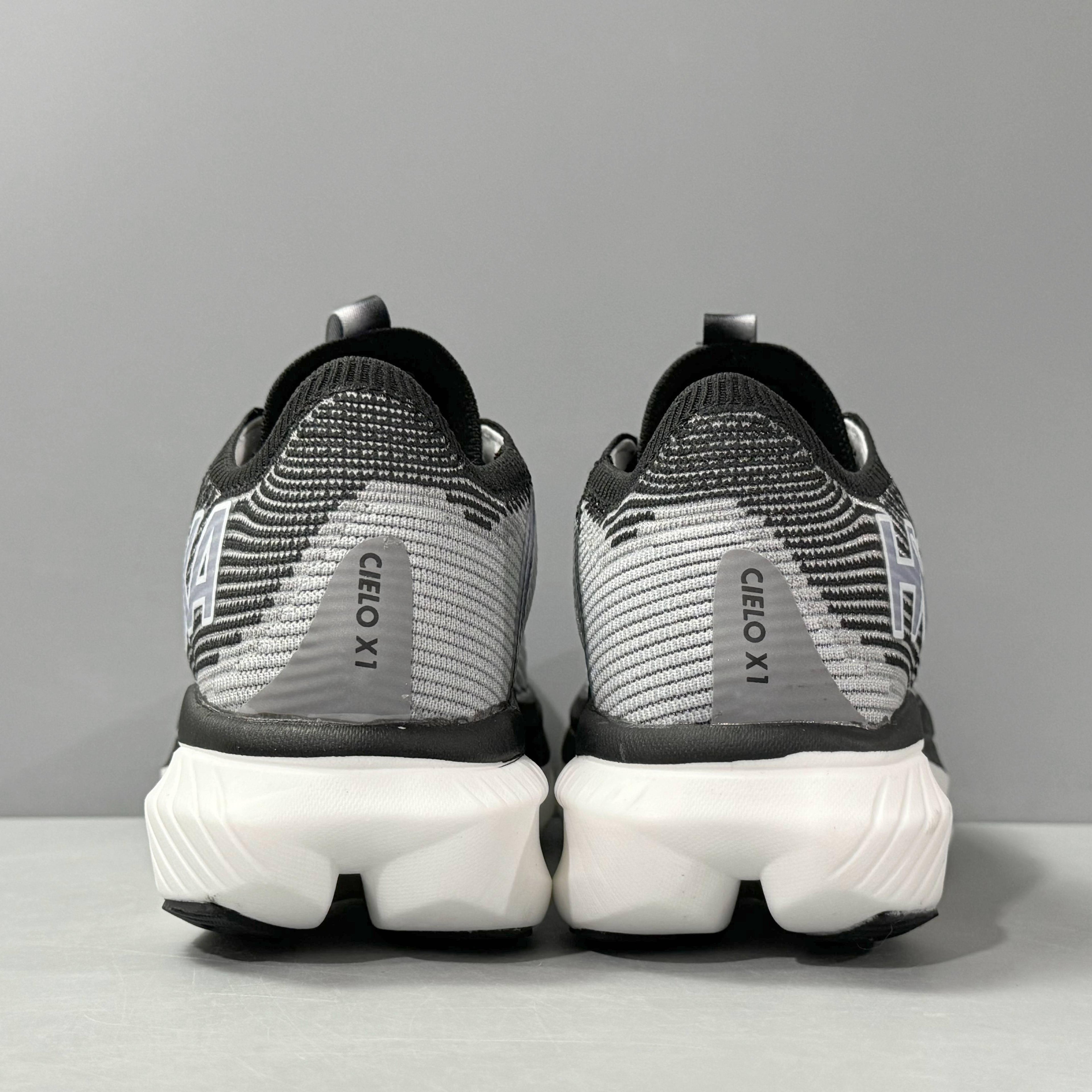 HOKA ONE ONE CIELO X1 Banlieue91